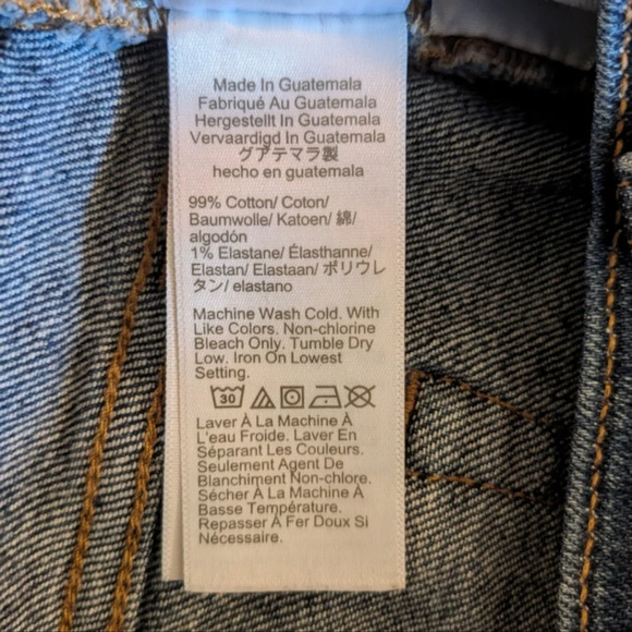 J.Crew Denim Rolled Cuff Shorts, Size 30, 3 inch inseam - Picture 8 of 8